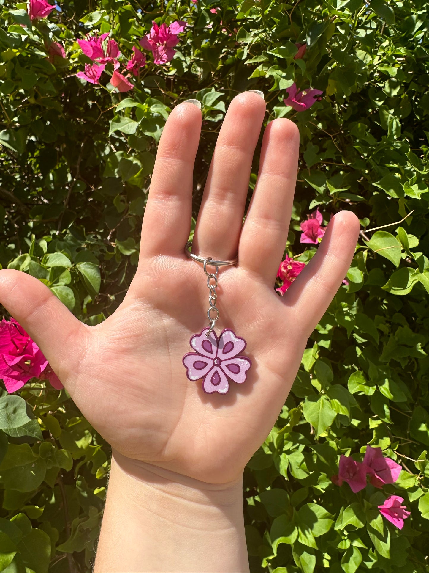 Retro Clover Flower Keychain